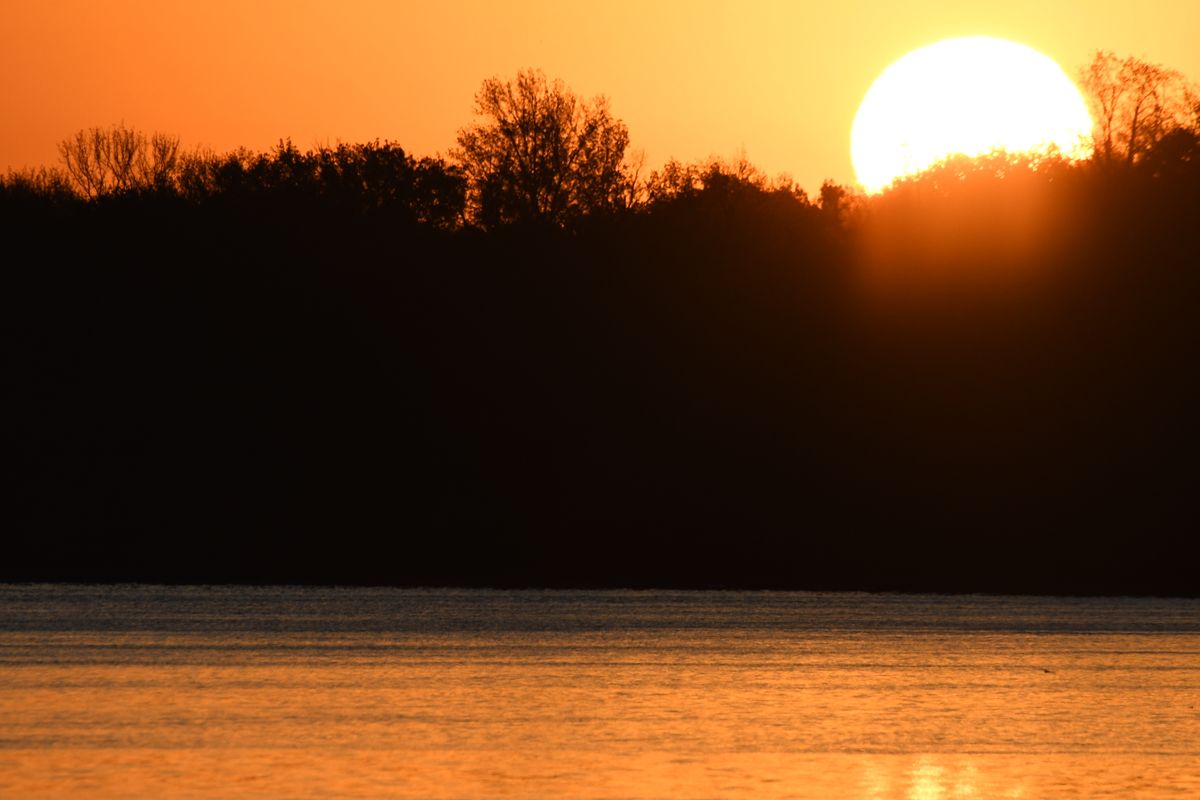 Tennessee River at sunset in Decatur, Alabama